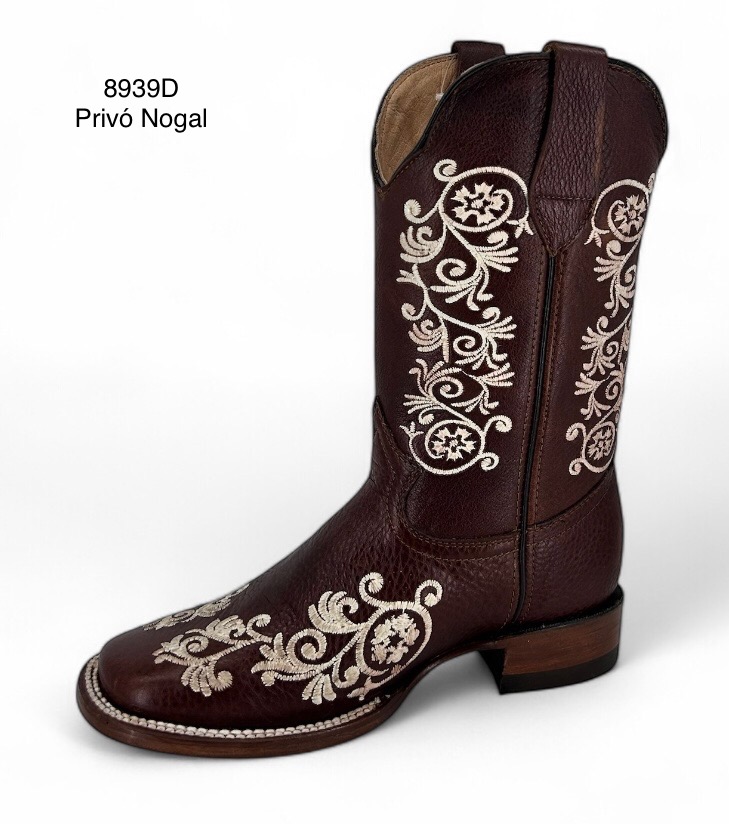 8939 D - Privo: Nogal